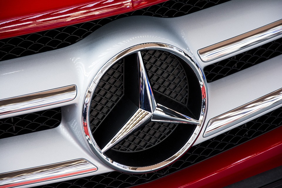 A Mercedes-Benz eladásai csökkentek az első negyedévben