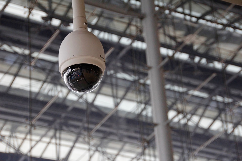 Jelentős változások jönnek a biztonsági kamerákra vonatkozó szabályokban