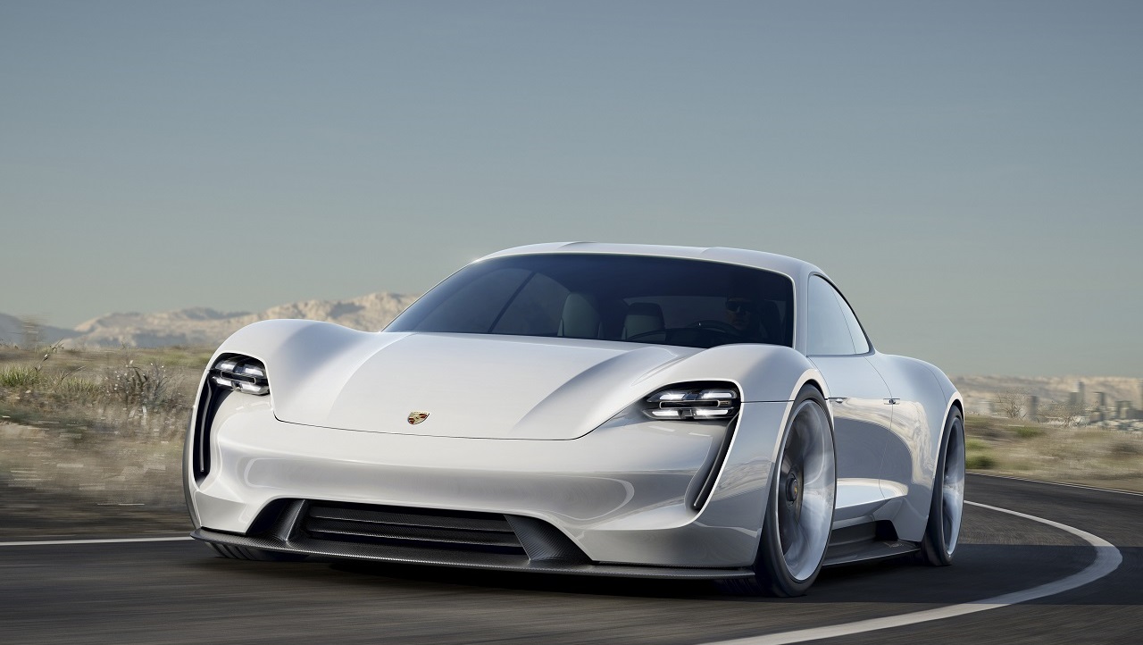 Az ABB és a Porsche közösen fejleszti Japánban az elektromos jármű-töltők következő generációját