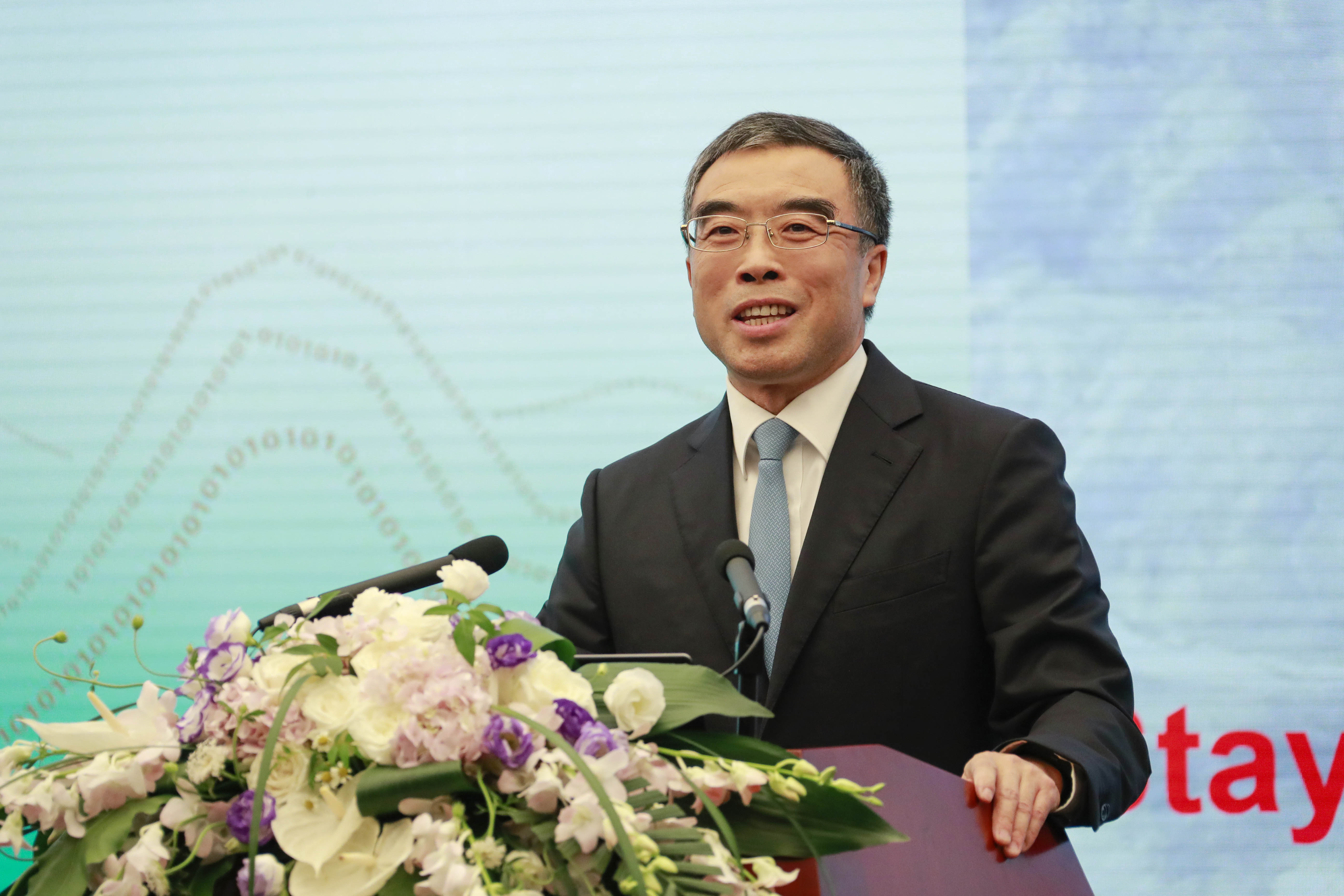 Közel negyedével nőtt a Huawei árbevétele 2019 első félévében