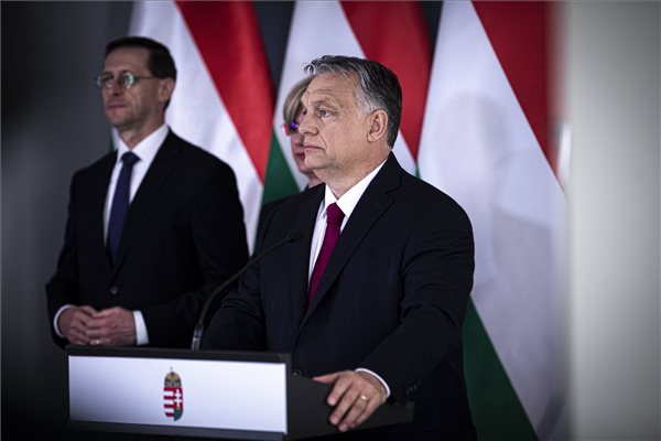 Orbán Viktor összehívta a Védelmi Tanács ülését