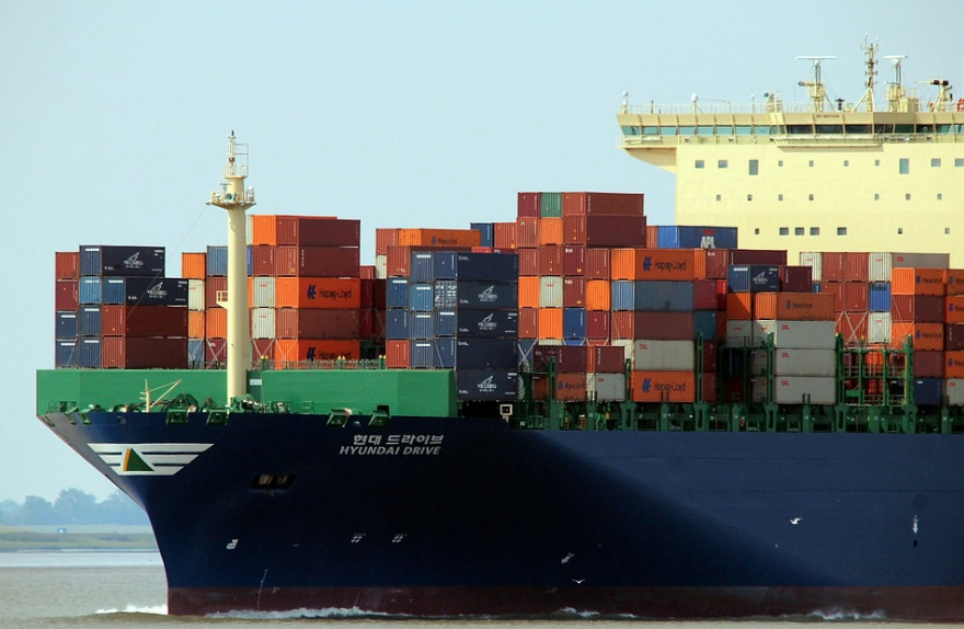 15 havi mélypontra csökkent az amerikai külkereskedelmi hiány
