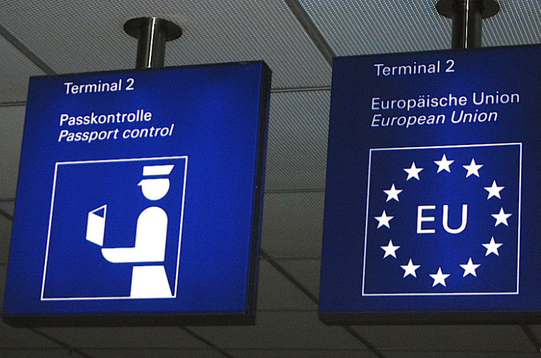 Az EU-tagországok megállapodtak a schengeni térségen belüli határellenőrzés új szabályairól