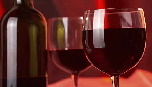 Fél millió dollárért kelt el egy üveg vörösbor