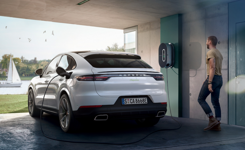 Elektromos autó porsche