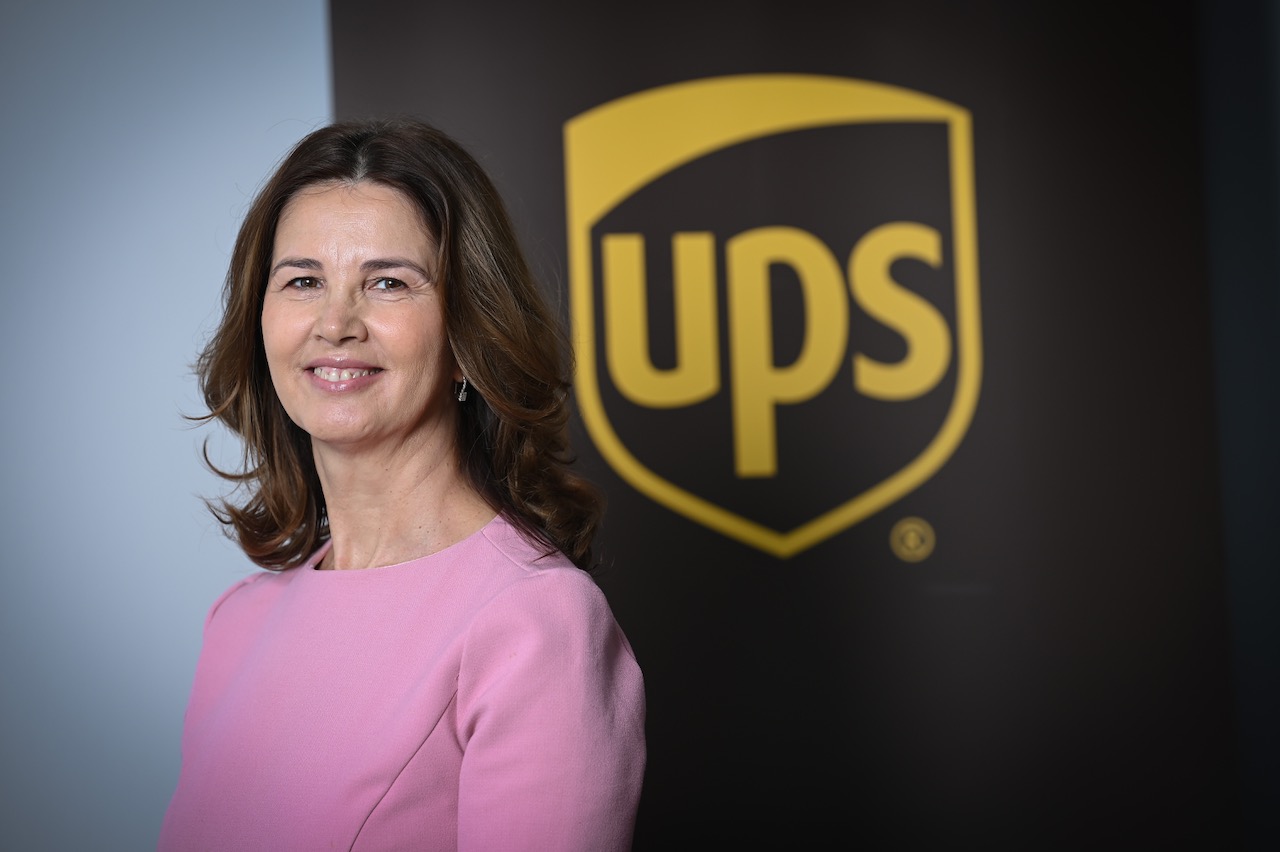 Daniela Constantinescu vezeti a UPS magyarországi és több régiós leányát