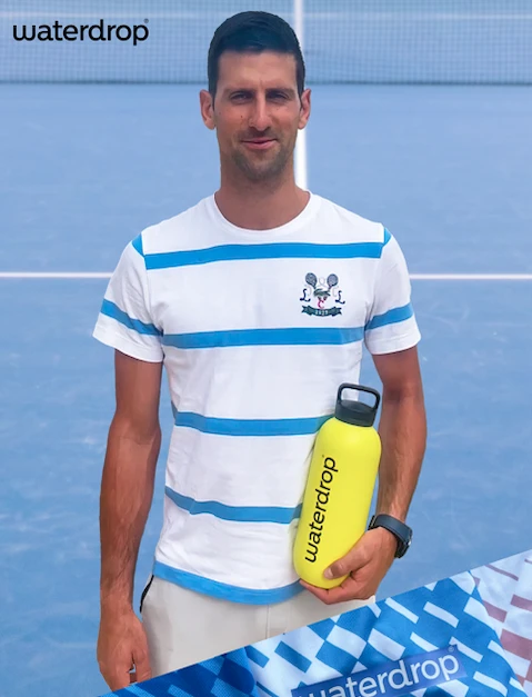Novak Djokovic teniszező befektet a waterdrop®-ba, hogy felrázza az italipart