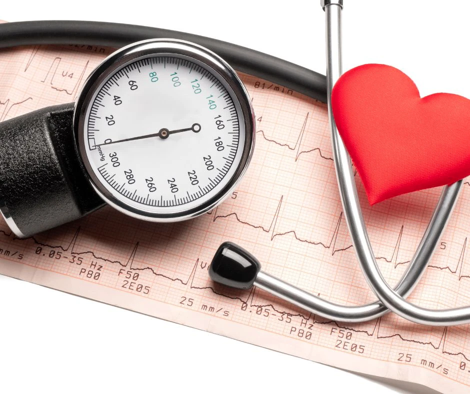 Mi a tökéletes vérnyomás egy 40-es, 50-es, 60-as, 70-es és 80-as nőnek és férfinak?