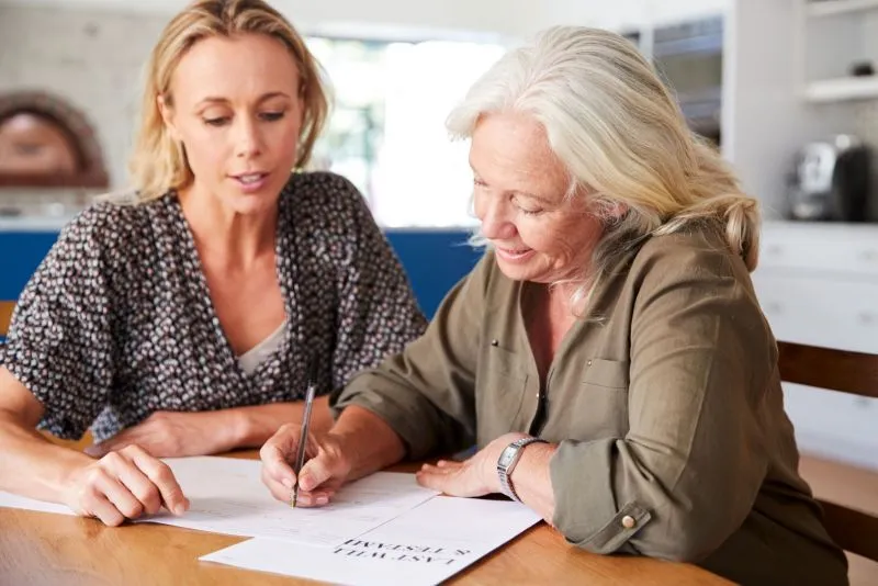 Meddig kell megőrizni a nyugdíjhoz szükséges munkaügyi iratokat?