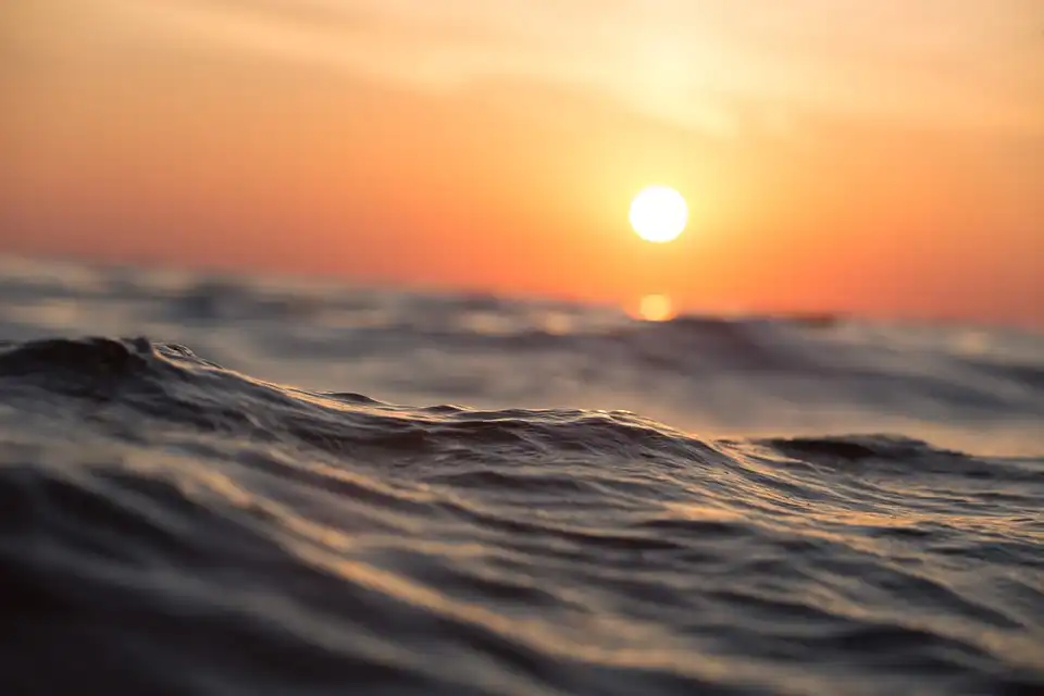 Rekordmagas az óceánok hőmérséklete