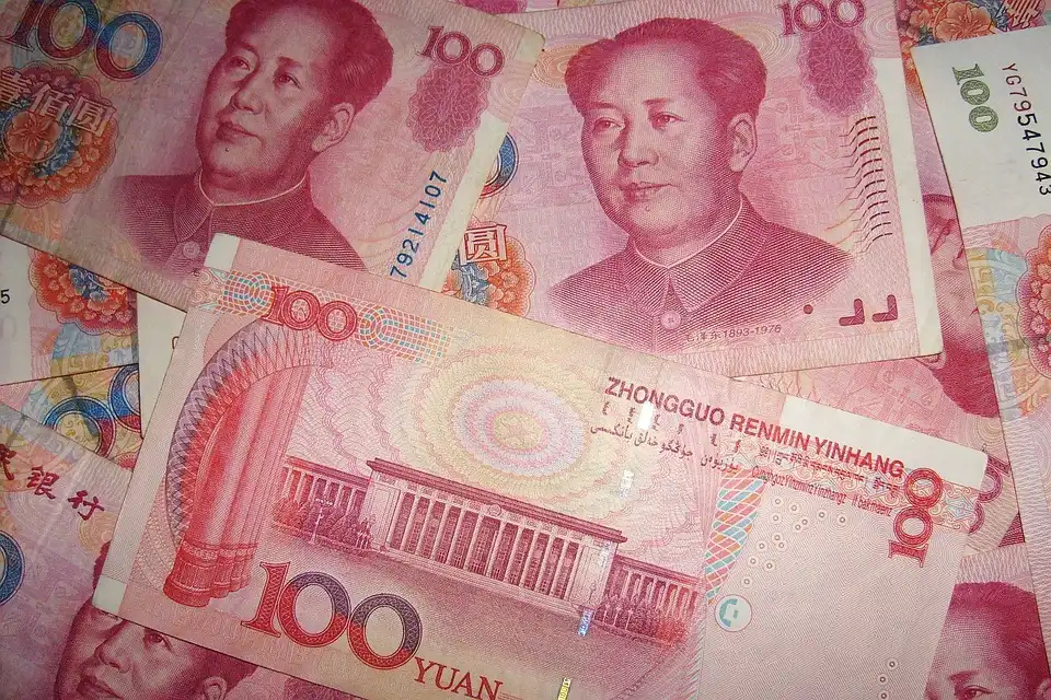 Ódzkodik a gazdaságról értekezni a kínai Politbüro