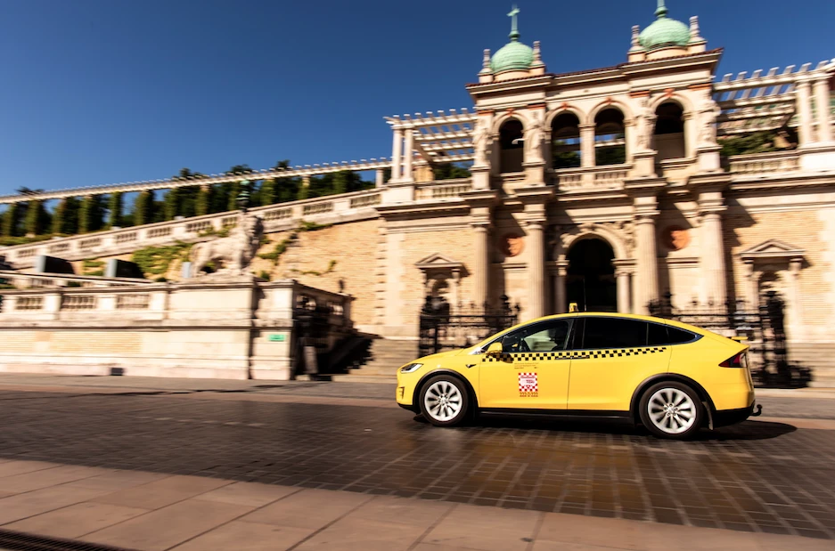 Felpörgette a nyarat a Főtaxi 