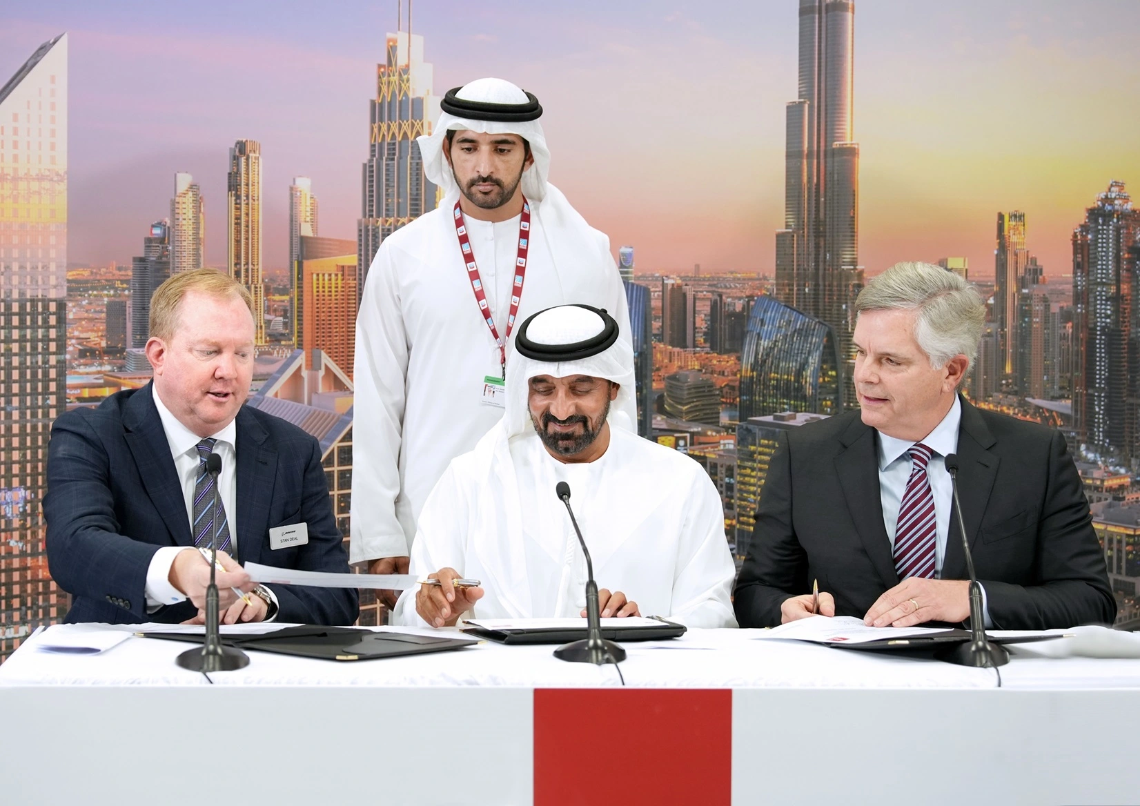 Az Emirates 52 milliárd dolláros megrendelést jelentett be