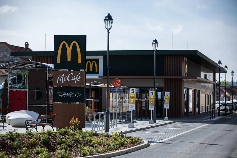 A McDonald's elbukta a BIG MAC védjegyet?