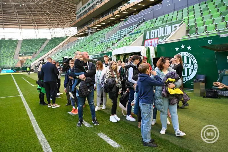 Betegségből gyógyuló gyerekeket láttak vendégül a Groupama Arénában