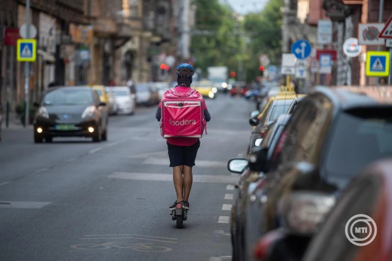 Tavaly több száz személyi sérüléses balesetet okoztak arolleresek