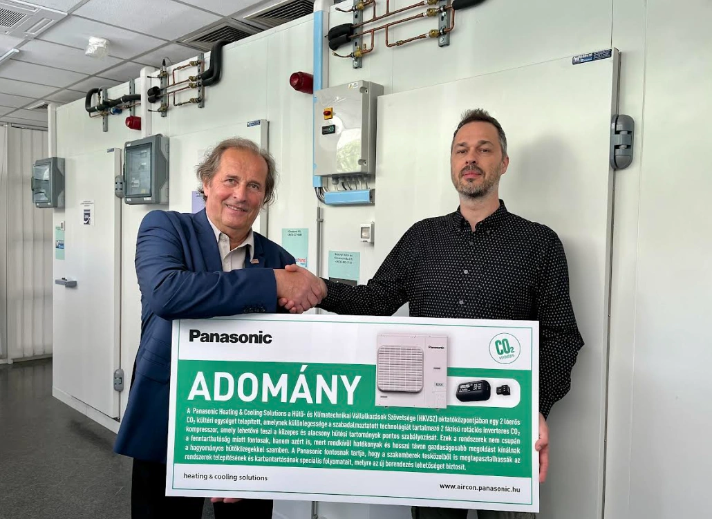 A jövő hűtéstechnikája már tananyag – CO₂ készüléket biztosít a Panasonic a szakembereknek