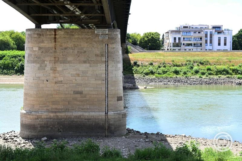 A gazdák megsegítésére javában zajlik a vízpótlás az apadó Tiszán