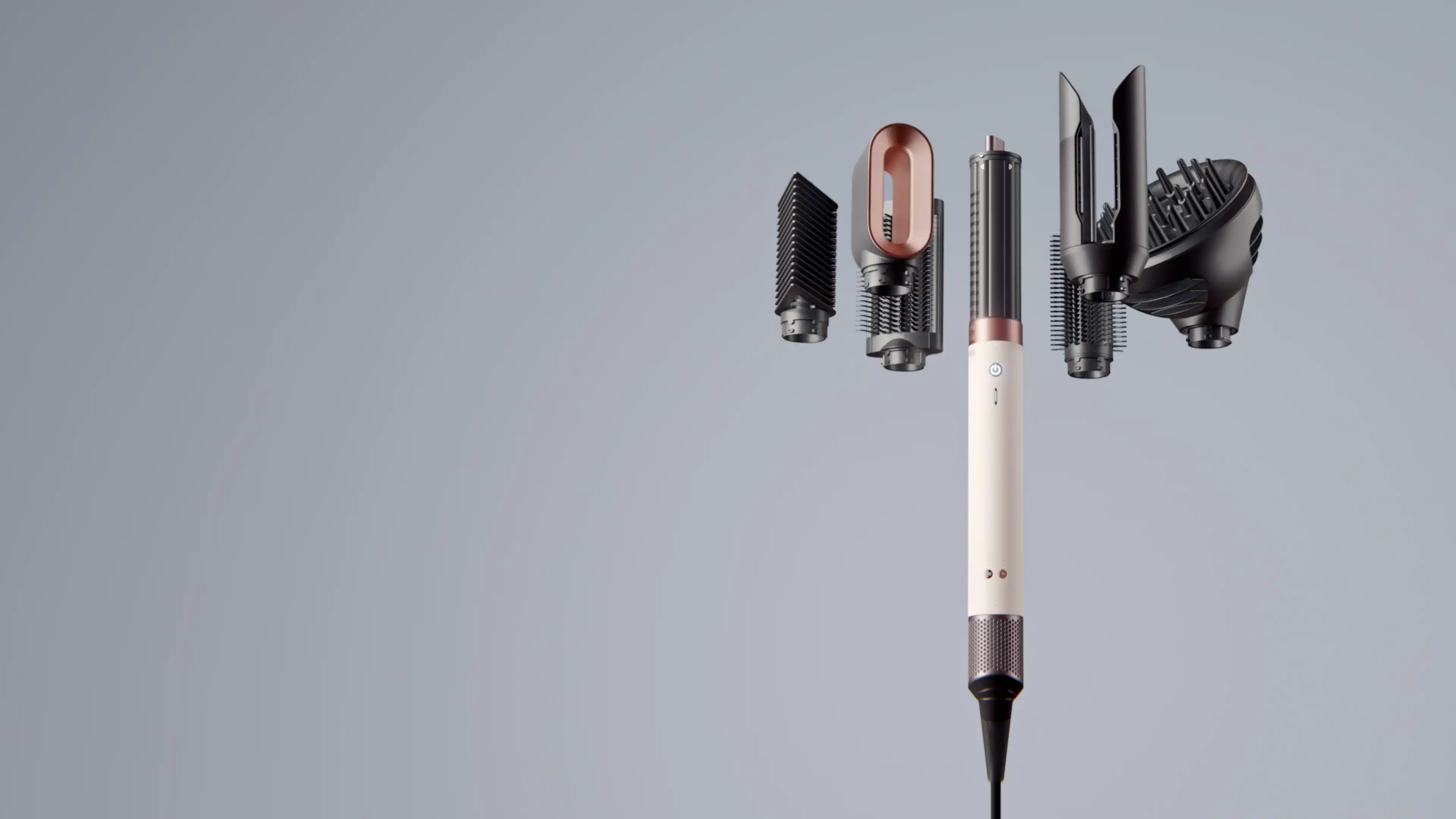 Utazáskor is jól jön. Megérkezett a Dyson Airwrap Co-anda 2x hajszárító