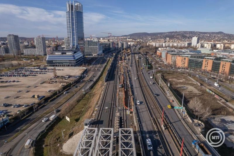 ÉKM: fontos szakaszához érkezett a déli körvasút építése