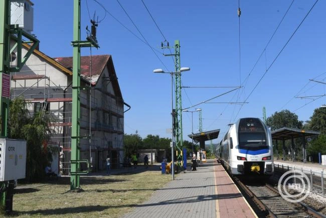 MÁV-csoport: egységesen ennyi lesz a pótdíj összege, ha valakit bliccelésen érnek