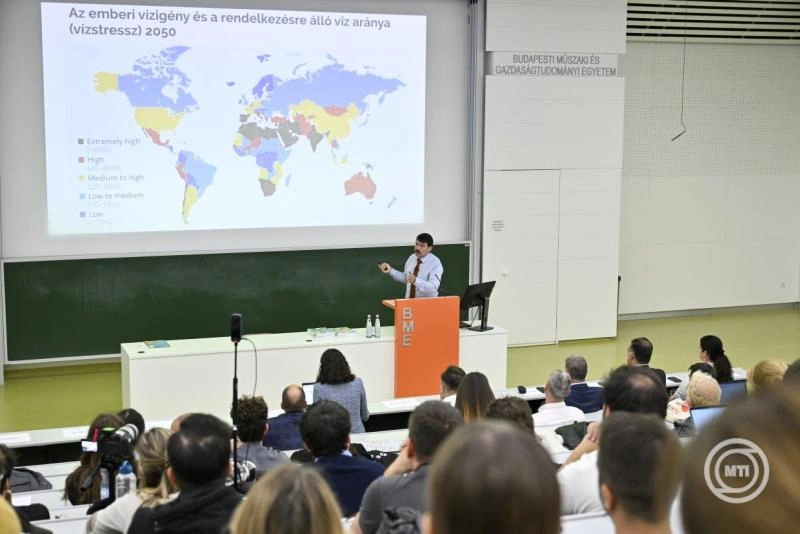 Áder János: jövőre Budapesten ismét megrendezik a fenntarthatósági expót