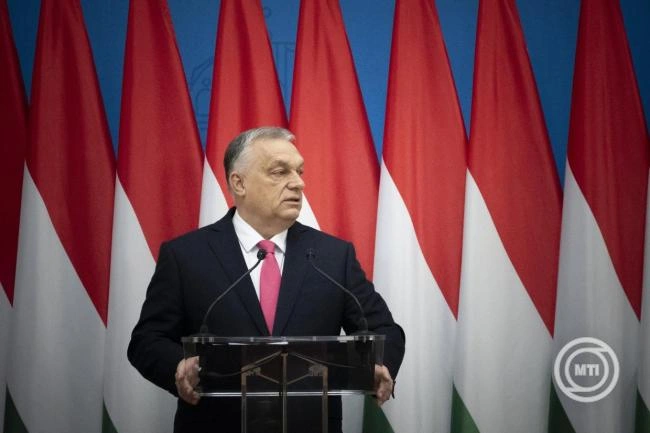 Orbán Viktor szerint a 14. havi nyugdíj bevezetése gazdaságilag megalapozott