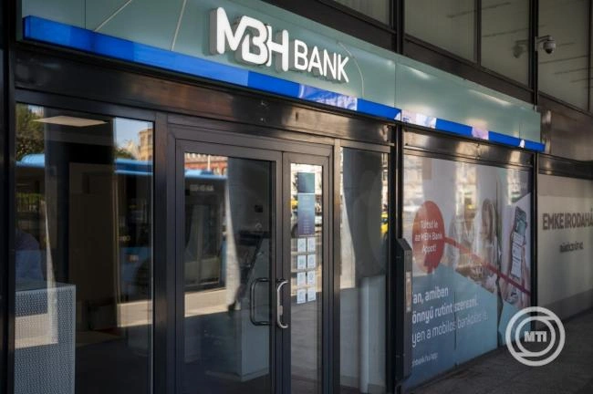 Az MBH megveszi az Otthon Centrum Magyarország Holding Kft. 80 százalékát