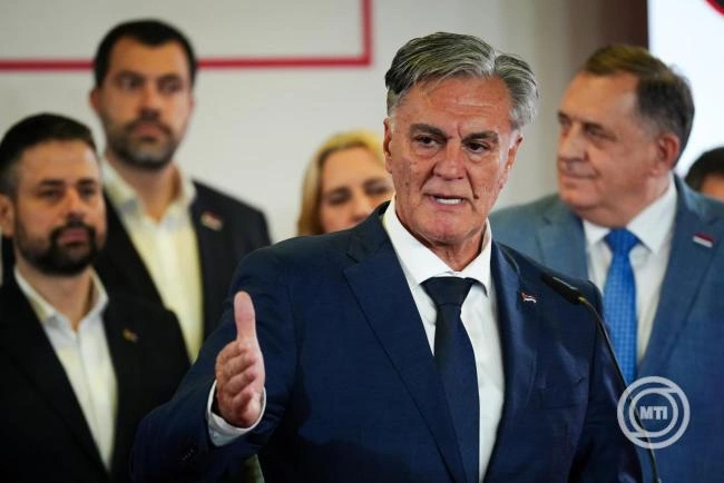 Sinisa Karant választották meg a boszniai Szerb Köztársaság új elnökének