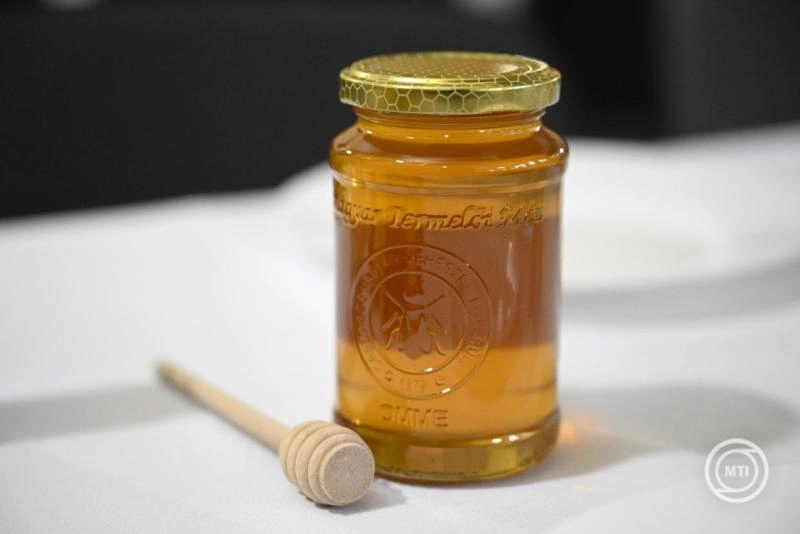 Átadták az Év kiváló magyar méze verseny díjait