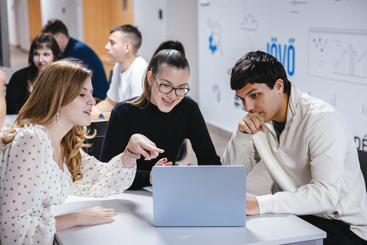 Pályaválasztás, diploma, jövő – mire érdemes figyelni az egyetemválasztásnál?