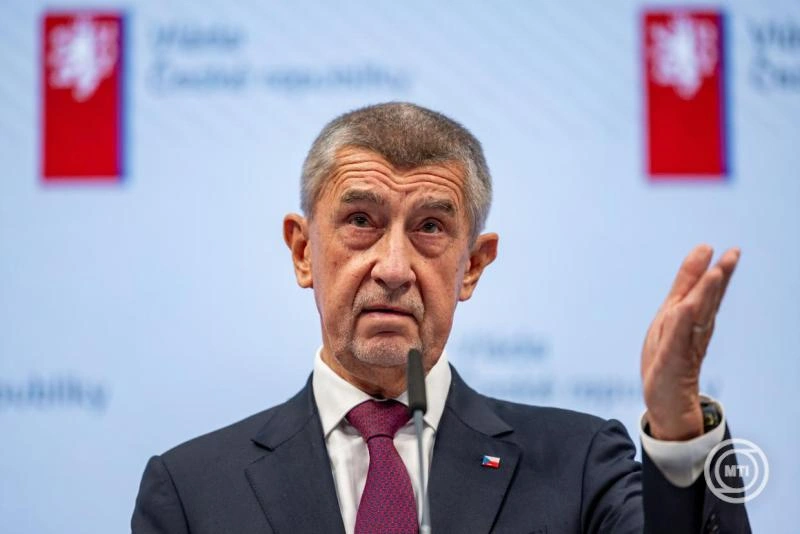 Andrej Babis: Csehország nem állítja le a lőszerbeszerzést Ukrajna számára
