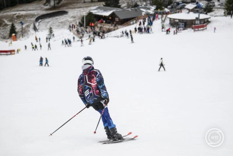 Hol érdemes most síelni Magyarországon?