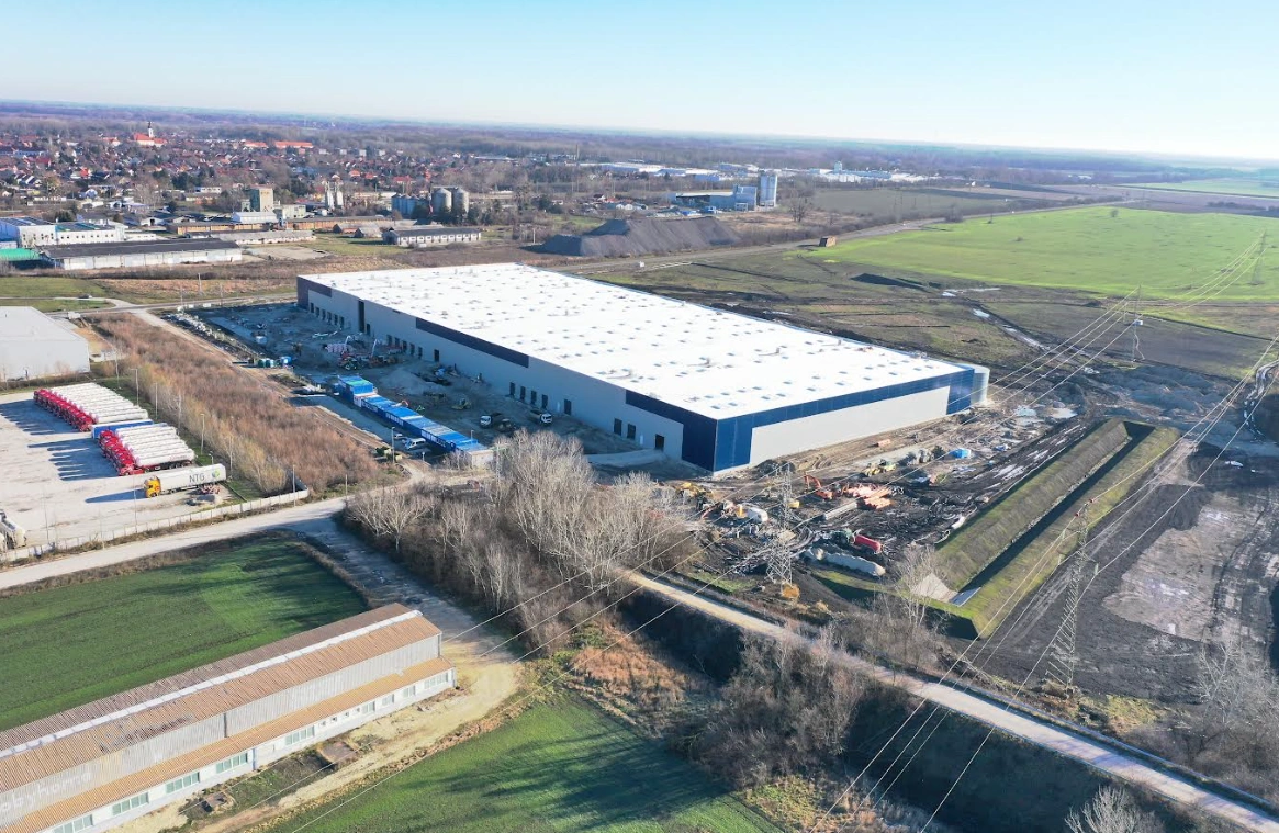 A Recorde és a Panattoni projektje 51.000 m2 bérlettel rendelkezik a Fiege bővülése után