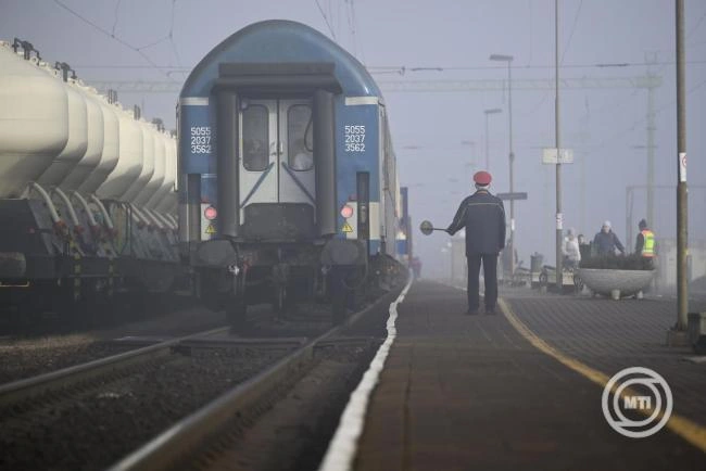 MÁV-csoport: 13 százalékot meghaladó keresetnövekedés az idén