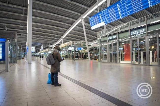 Ötnapos sztrájk kezdődik a belga vasúttársaságnál