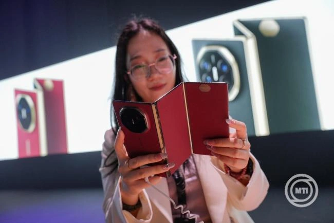 Az EU vizsgálja az X közösségi platform ajánlórendszereit