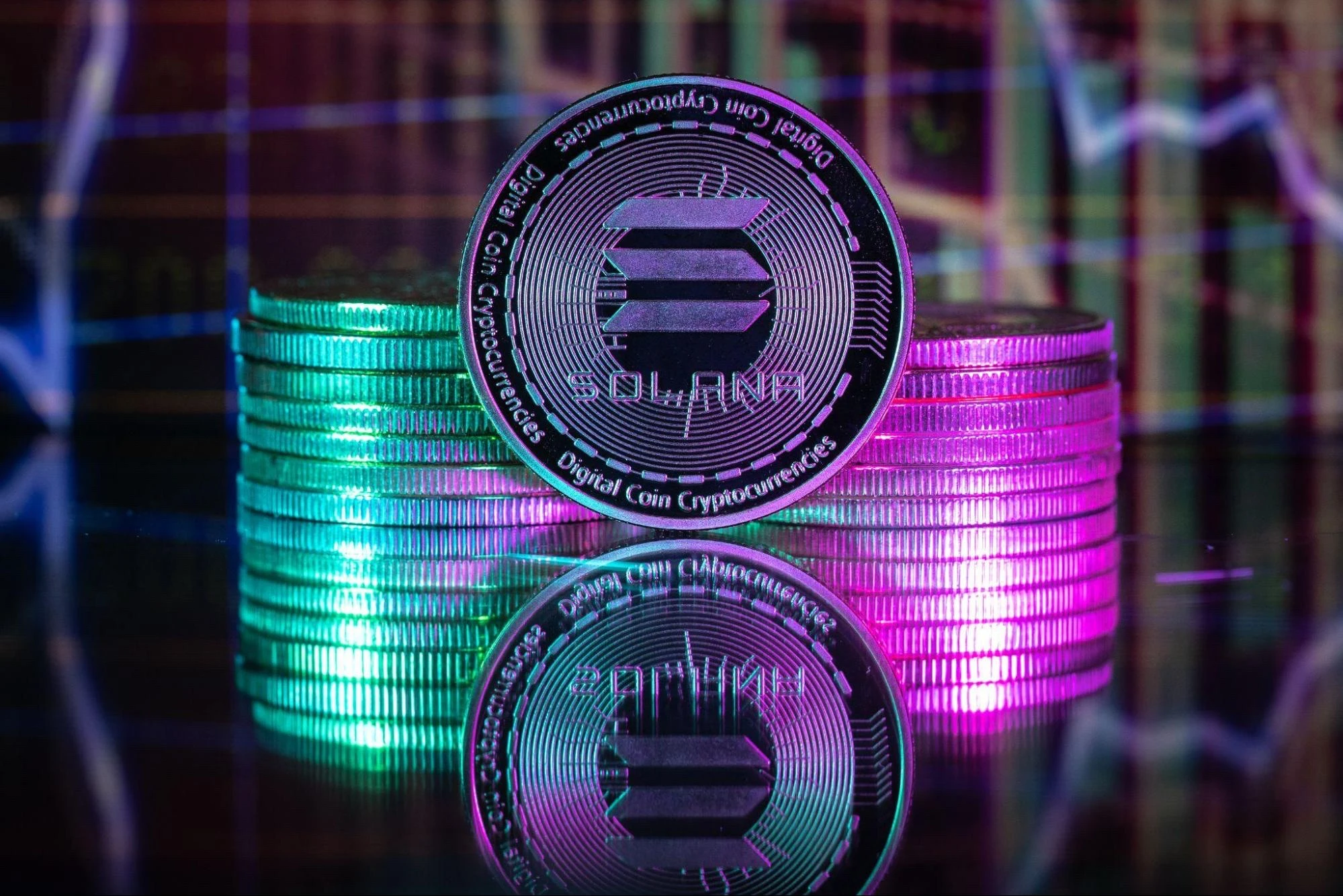 Solana árfolyam-előrejelzés: Kitörés küszöbén? A Dogecoin gyengül, miközben a Digitap előretör az új befizetési funkcióval