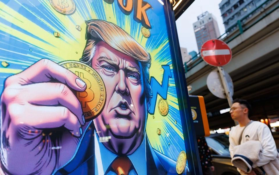 Eltűntek a Trump-korszak nyereségei: mélyrepülésben a Bitcoin