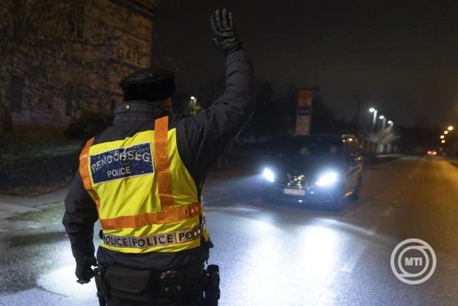 Országos közúti ellenőrzést tart a rendőrség