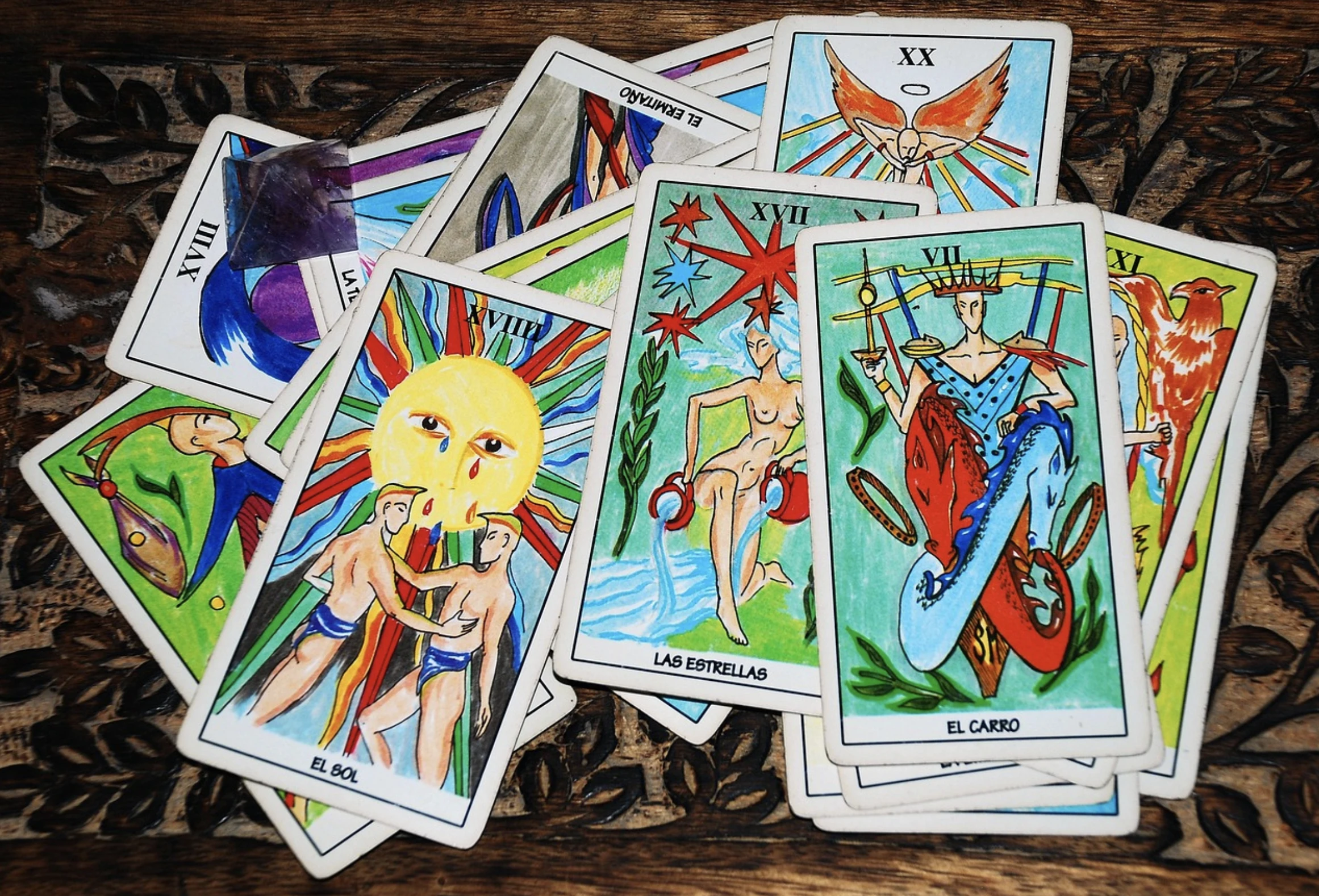 Tarot kártya 2026 – Megérkezett a személyes jóslatod!
