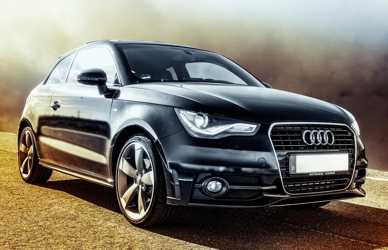 Ki ülhet a céges autó volánja mögé?