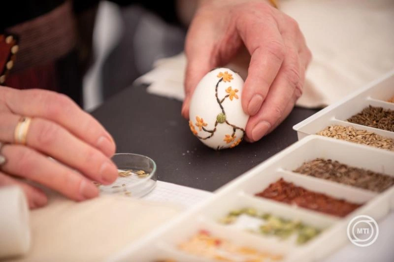 Húsvéti programokkal várja a családokat a zengővárkonyi Míves Tojás Múzeum
