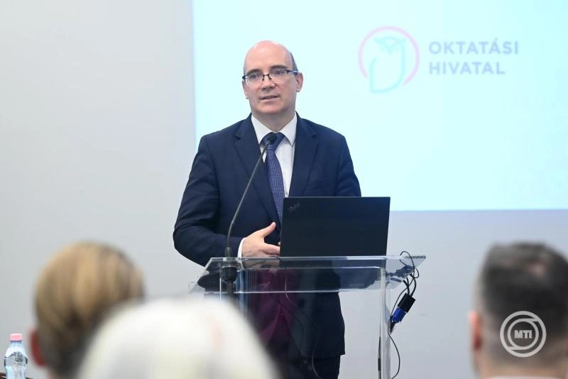 Digitális pedagógiai rendszert fejlesztett ki az Oktatási Hivatal