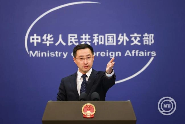 A közel-keleti konfliktus rendezésén dolgozik Kína