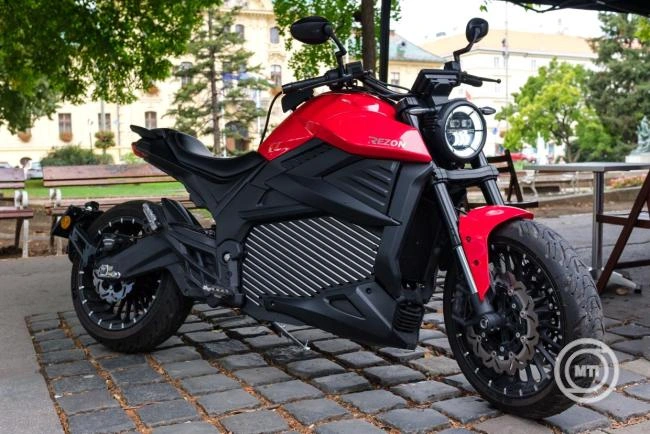 A tűzszünet ellenére a szállítási bizonytalanság még az online rendeléseket is drágíthatja