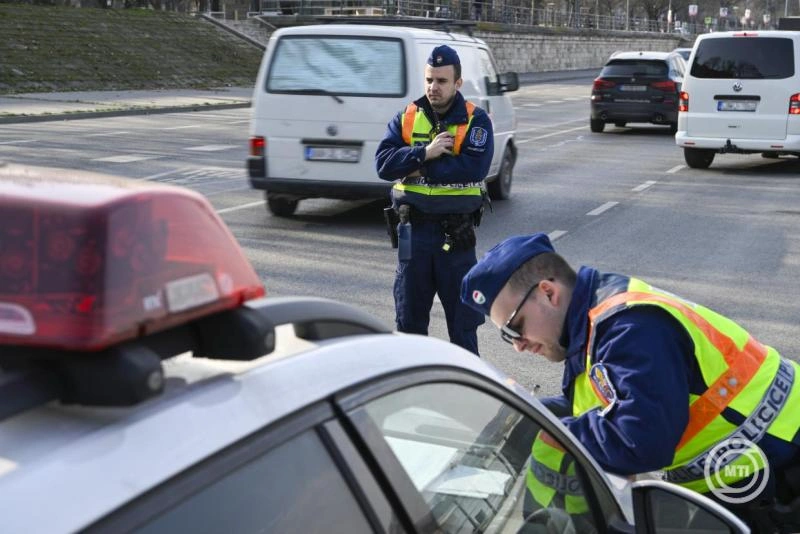 Több mint 1700 gyorshajtót mértek be egy hónap alatt Budapesten