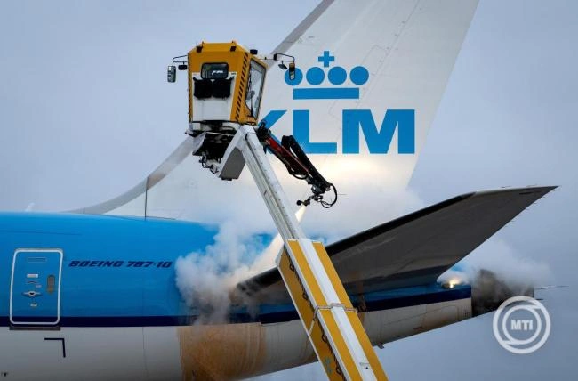 A KLM légitársaság ritkítja járatait az üzemanyagárak emelkedése miatt