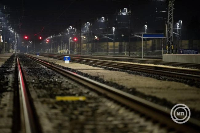 A horvát kormány döntött a vasútvonal fejlesztéséről és meghosszabbította a gázár-támogatást