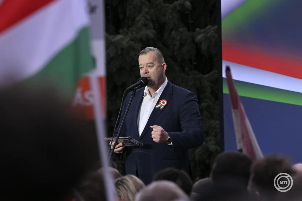 Benyújtotta lemondását Miskolc alpolgármestere